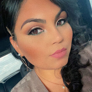 Meet your Posher, Fabiola